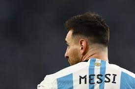 Messi scores, Argentina advance to World Cup last 8