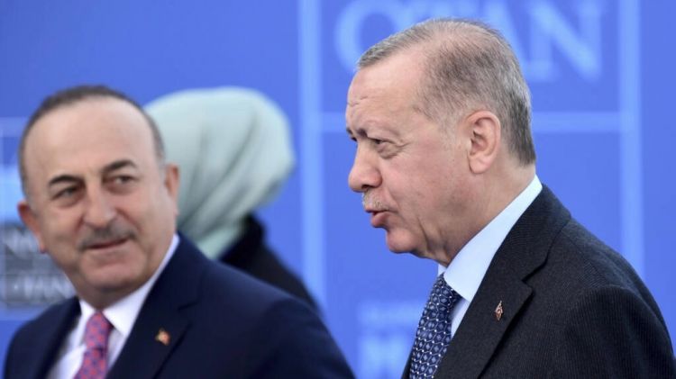 تشاوش أوغلو: سياستنا الخارجية إنسانية وتركيا باتت علامة فارقة في حل النزاعات