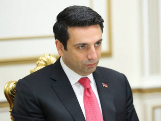 Симонян за расширение географии встреч представителей Азербайджана и Армении
