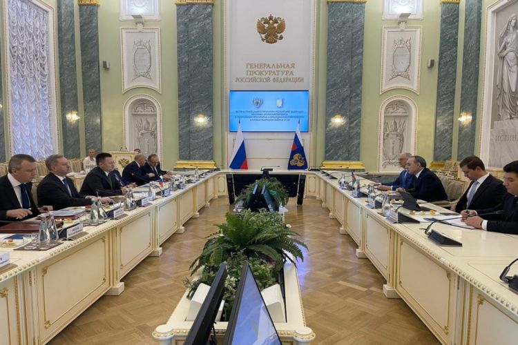 Кямран Алиев совершил визит в Россию