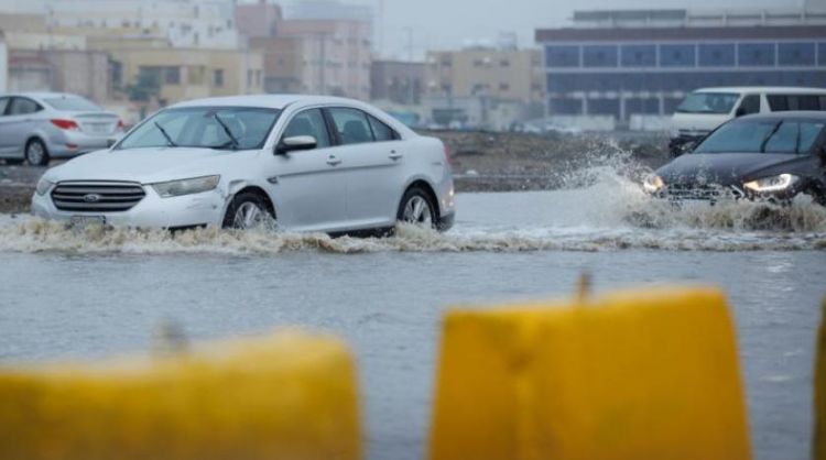 تأهب في مكة المكرمة لمواجهة أمطار غير مسبوقة
