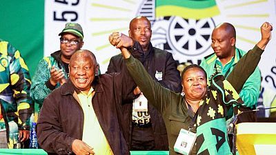 إعادة انتخاب رامابوزا زعيما لحزب المؤتمر الوطني الحاكم في جنوب إفريقيا
