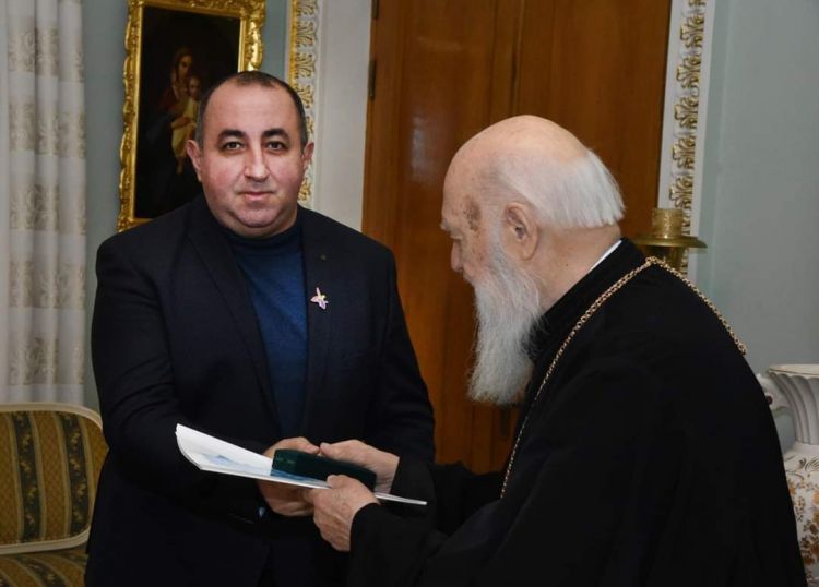AZƏRTAC-ın Ukrayna müxbiri ölkənin patriarxı tərəfindən medalla TƏLTİF EDİLDİ