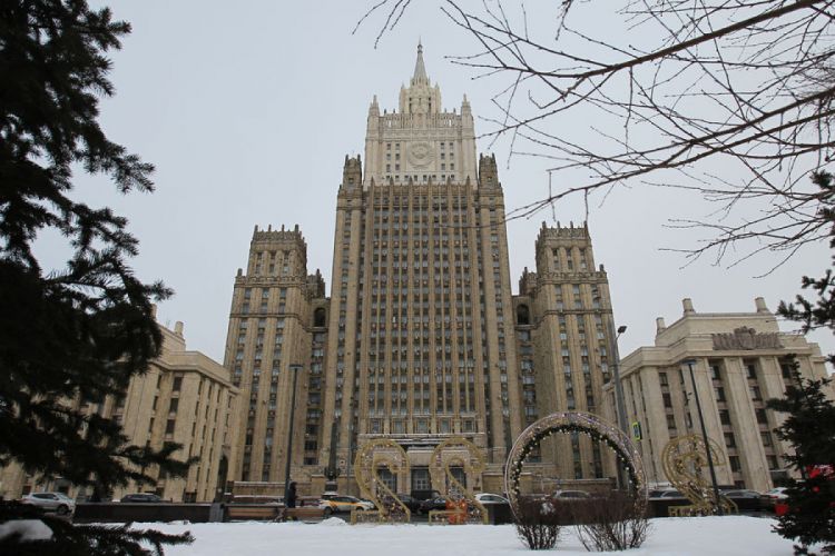 МИД РФ: Обсуждения гарантий безопасности не будет, пока на Украине есть инструкторы НАТО