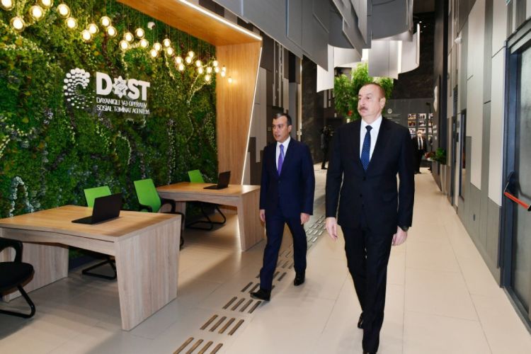 Президент Ильхам Алиев принял участие в открытии Центра DOST №5 в Баку ОБНОВЛЕНО