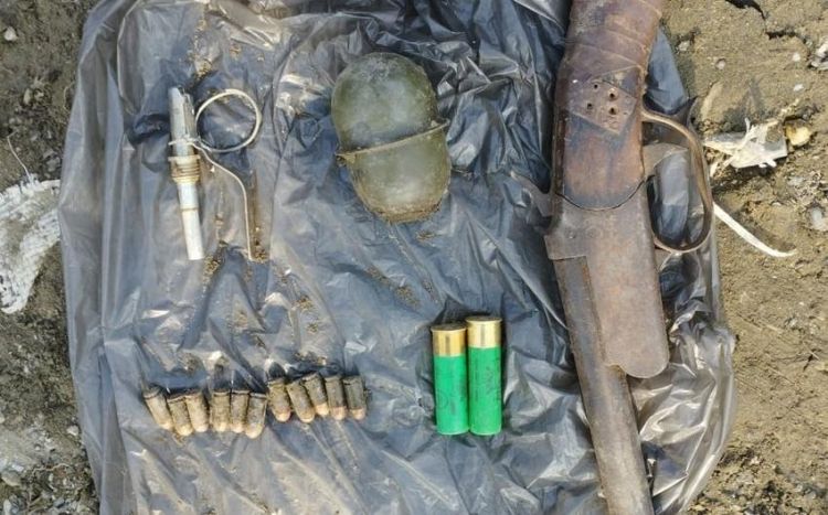 В Азербайджане найден склад оружия и боеприпасов