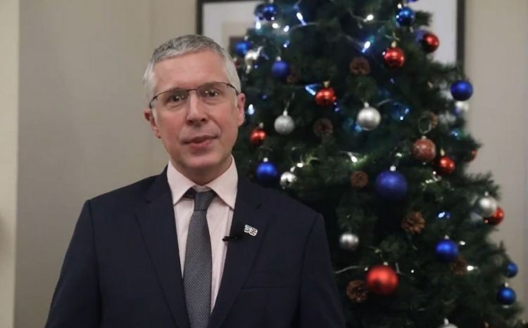 Посол Великобритании поздравил азербайджанский народ с Новым годом