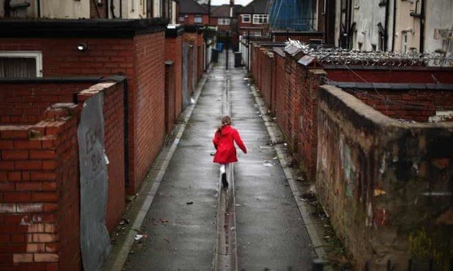 المملكة المتحدة تعتزم إنشاء صندوق لتحسين المناطق الفقيرة