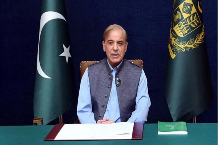 Премьер-министр Пакистана обратился к международному сообществу в связи с Кашмиром