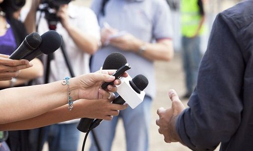Bloggerlərlərə jurnalist deyə bilərik? Ekspertlərin fikirləri HAÇALANDI