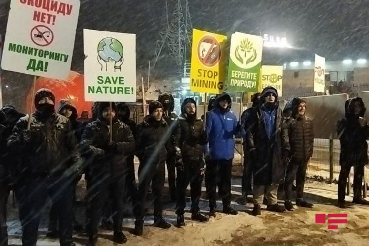 Despite the snowy weather, peaceful protests on the Lachin-Khankendi road continues for 29 days