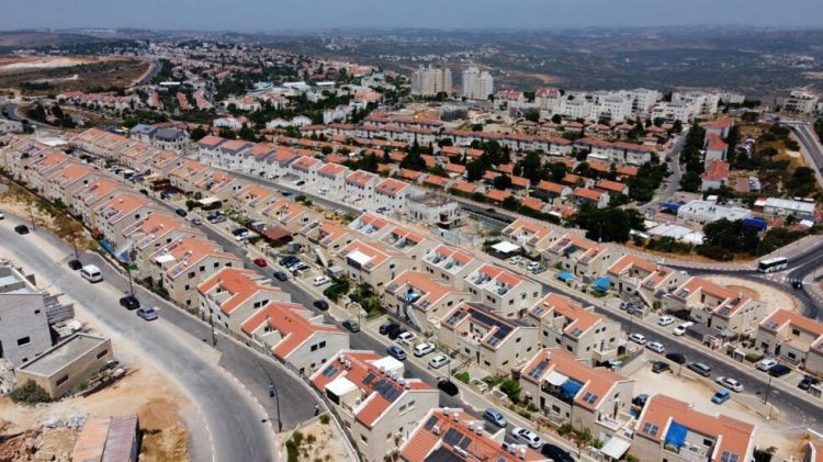 الكنيست يصوت لصالح تمديد سريان القانون الإسرائيلي في مستوطنات الضفة الغربية