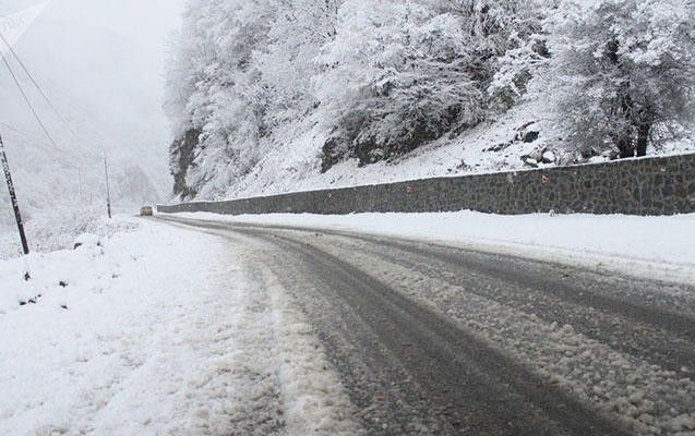 Завтра в Азербайджане ожидается снег и гололед