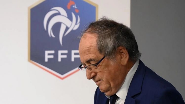 تعليق مهام رئيس الاتحاد الفرنسي لكرة القدم نويل لو جريت