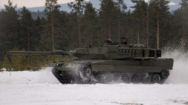 Germany not ruling out Leopard tank delivery to Ukraine