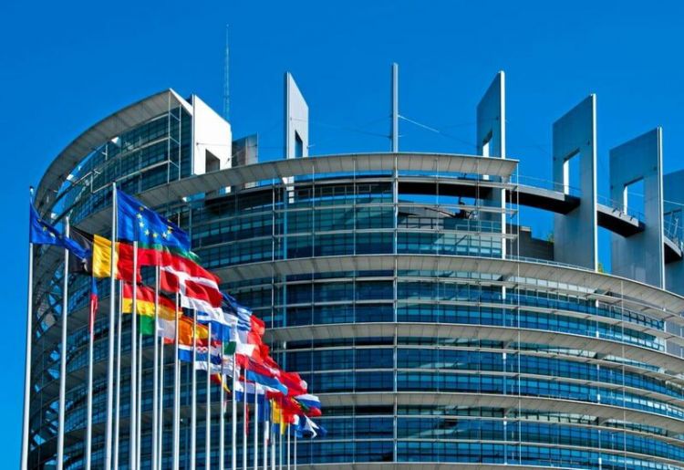 Азербайджанские депутаты проведут встречи в Европарламенте