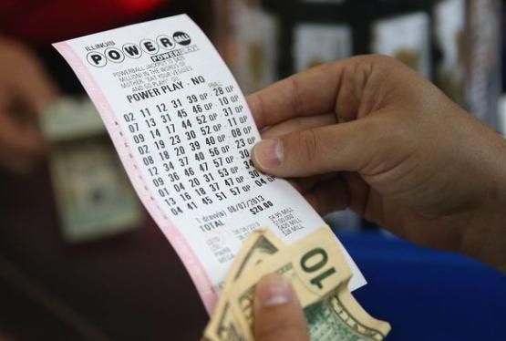 ABŞ-da bir nəfər lotereyada 1,3 milyard dollar uddu