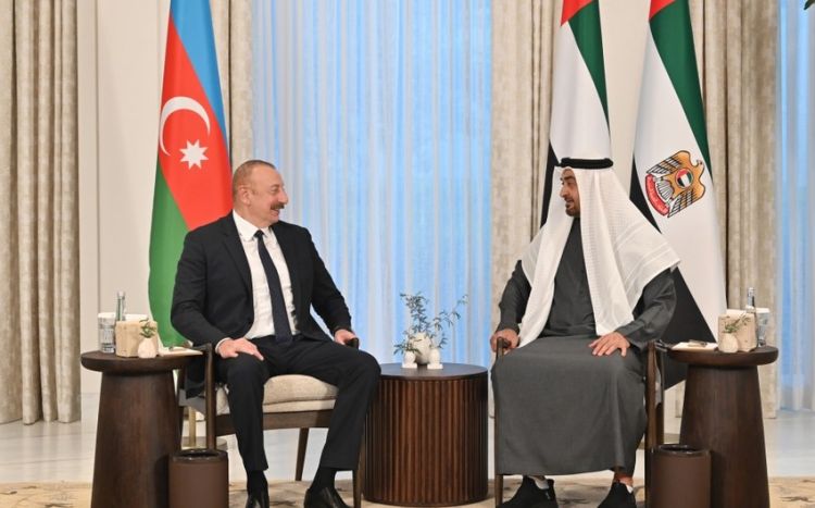 Состоялась встреча Ильхама Алиева с президентом ОАЭ шейхом Мухаммедом бен Заидом Аль Нахайяном