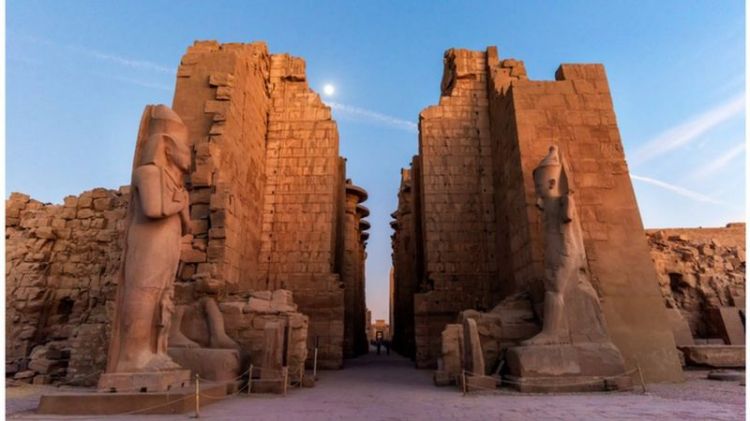 Archaeologists discover royal tomb in Luxor Ancient Egypt