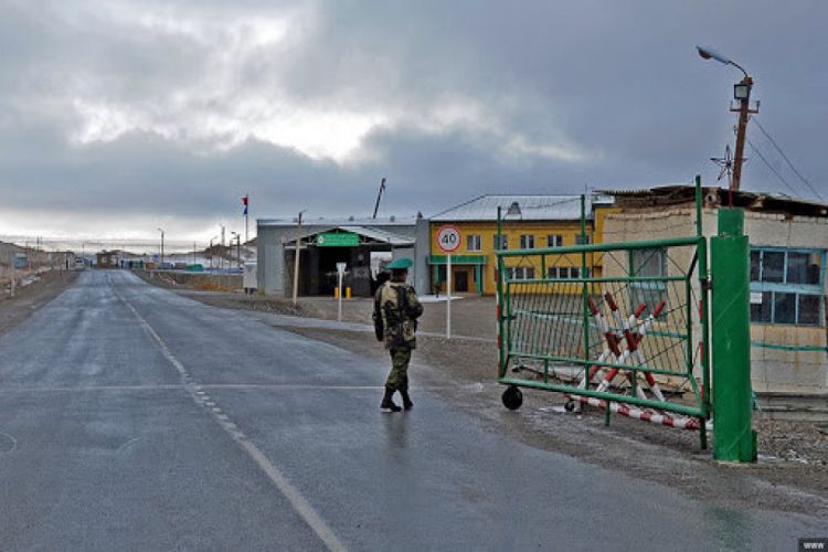 Китай временно закрыл границу с Кыргызстаном