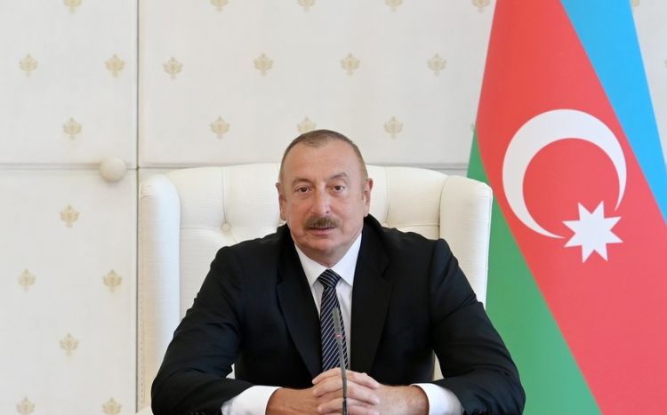 Azərbaycan Prezidenti Davosda "Adani Group" şirkətinin təsisçisi ilə görüşdü