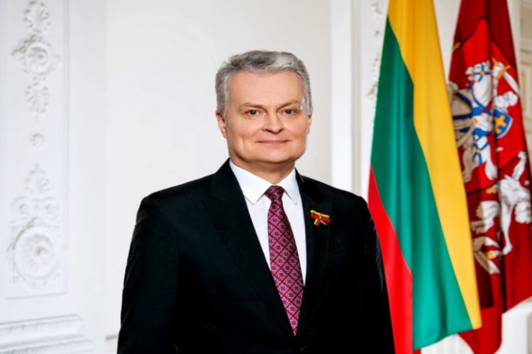 Президент Литвы: Мы с уважением чтим память жертв 20 Января