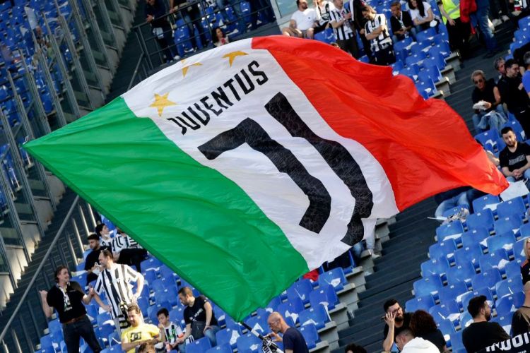 Juventus penalized 15 points in Italian soccer league for false accounting