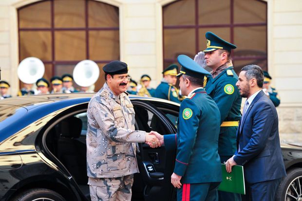 قائد سلاح حرس الحدود السعودي يزور أذربيجان