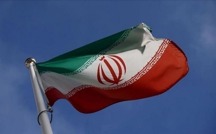 İranlı pilot 25 mollanı Tehran reysinə mindirmədən uçdu