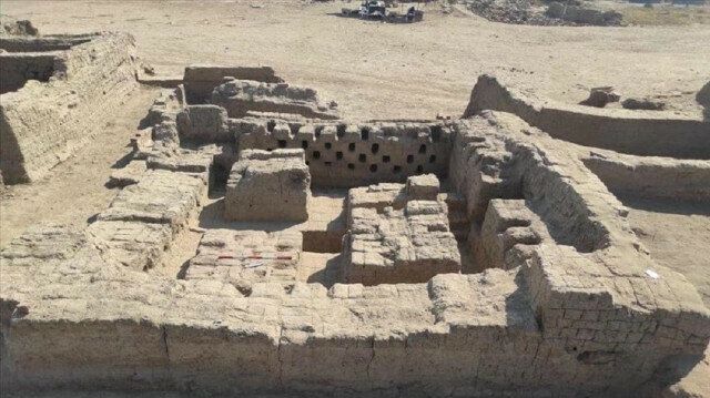 Egypt says it discovered ancient city in Luxor