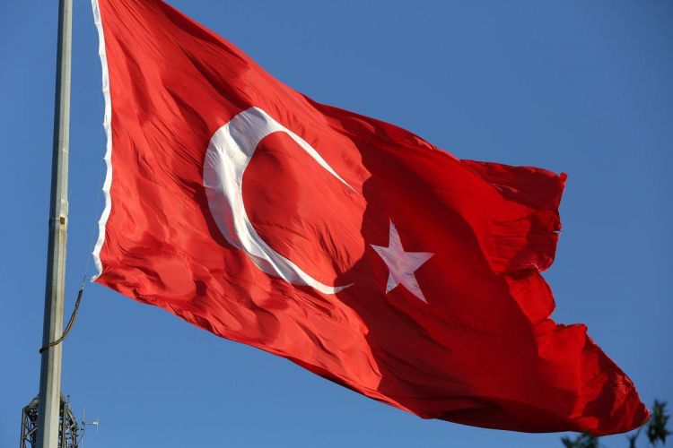 Türkiyə NATO-dan çıxmağı düşünmür Rəsmi ANKARA