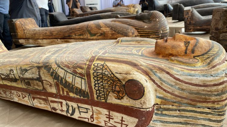 Egypt discovers oldest, most complete unroyal mummy