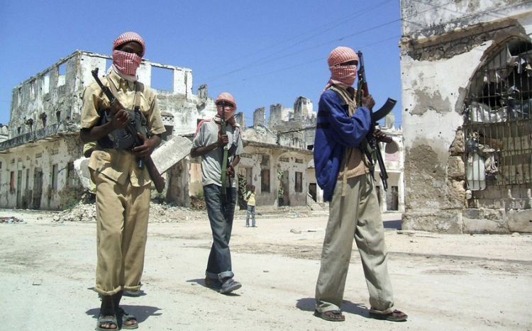 Somalidə terrorçular naziri öldürüb