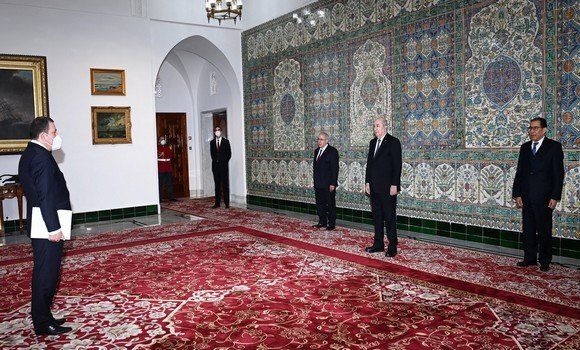 الرئيس تبون يتسلم أوراق إعتماد السفير الأذربيجاني الجديد