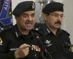 Pakistan mosque bomber wore police uniform: Police chief