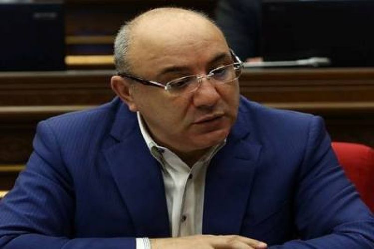 Армянский депутат: Не нужно рисковать нашим 3 миллионным населением ради армян Карабаха