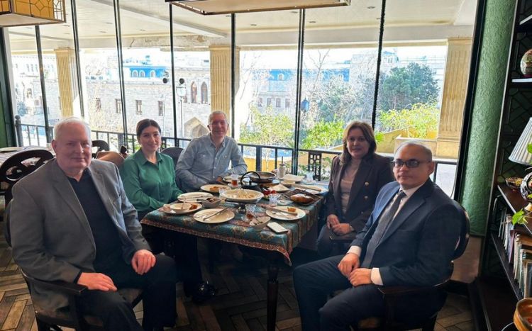 Посол Великобритании раскрыл название своего любимого завтрака в Азербайджане