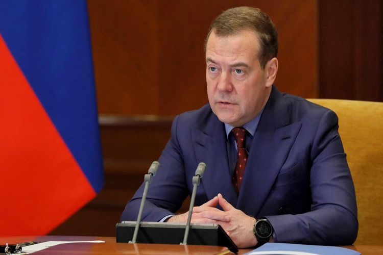 Медведев: Если Украина нанесет удар по Крыму, переговоров не будет