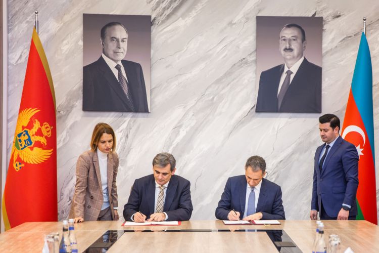 Подписано соглашение об авиасообщении между Азербайджаном и Монтенегро