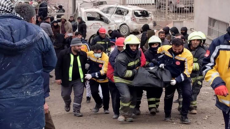 Death toll in Turkiye earthquake rises to 3,432 - UPDATED