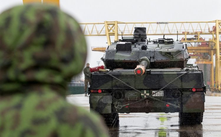 Украина получит около 100 танков Leopard 1 от трех европейских стран
