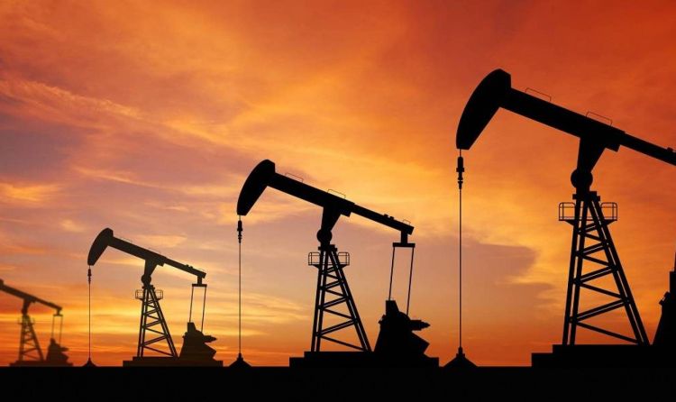 أسعار النفط تواصل مكاسبها بدعم من الطلب الصيني واضطراب الإمدادات