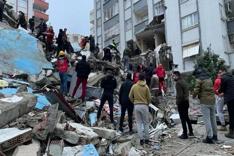 Ущерб от землетрясения в Турции может превысить 4 миллиарда долларов