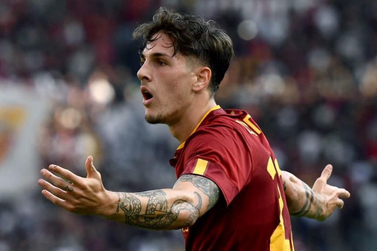 Fresh from Italy, Galatasaray's new signing Zaniolo joins Turkish club's aid campaign for quake victims