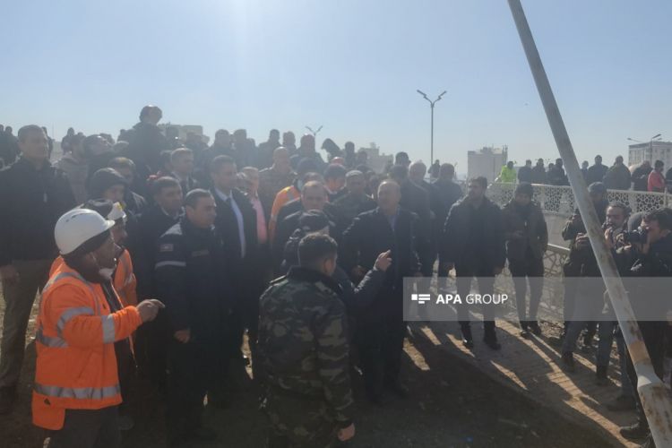 Джейхун Байрамов побывал в районе землетрясения, где спасатели МЧС Азербайджана проводят операции