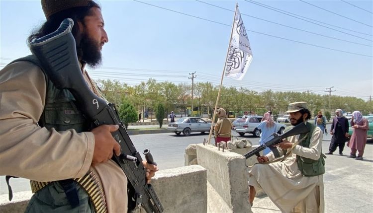 طالبان تغلق موقعين إخباريين مدعومين من الولايات المتحدة