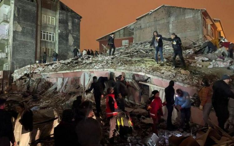 Посольство Азербайджана обратилось к гражданам страны, находящимся зоне бедствия в Турции