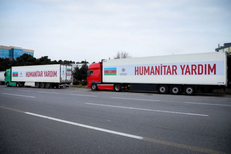 Azərbaycandan daha bir humanitar yardım Türkiyəyə yola salındı