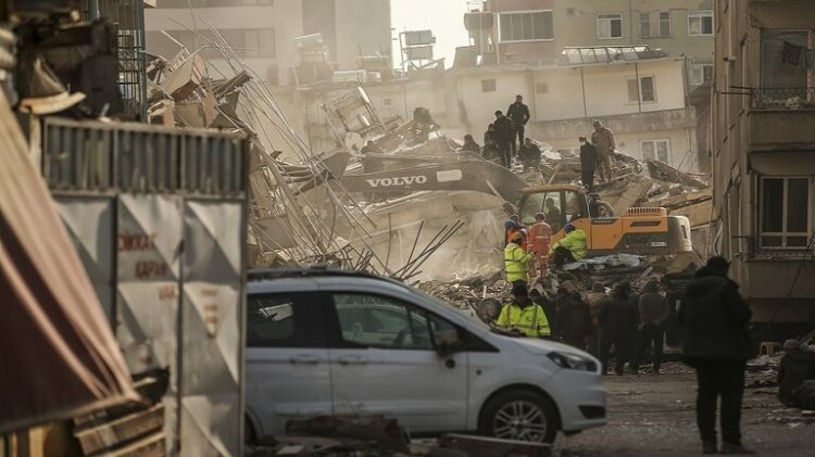 تركيا..تواصل عمليات إلقاء القبض علي المقاولين جراء الزلزال