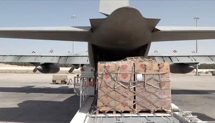 Carrying humanitarian assistance Two Arab airplanes arrive in Aleppo international airportg